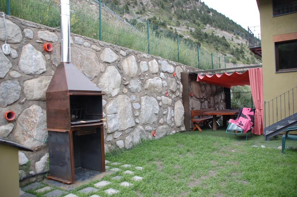 Casa Rural Restaurant Borda Patxeta Канільйо Екстер'єр фото