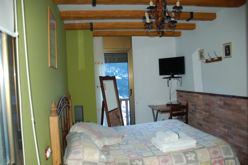 Casa Rural Restaurant Borda Patxeta Канільйо Номер фото